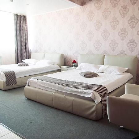 Hotel & Fitness Center Mandarin Aktav Dış mekan fotoğraf
