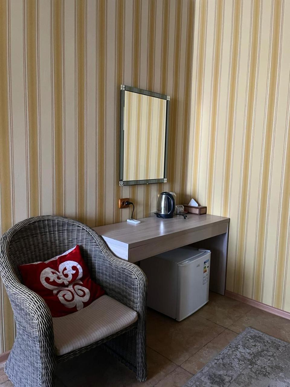 Hotel & Fitness Center Mandarin Aktav Dış mekan fotoğraf